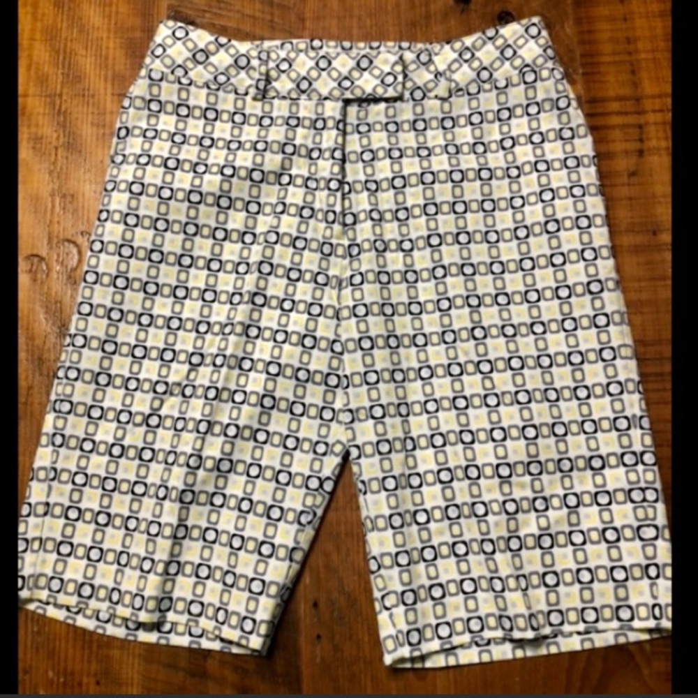 Blain & Cartwright Geometric Bermuda Shorts, Size 6